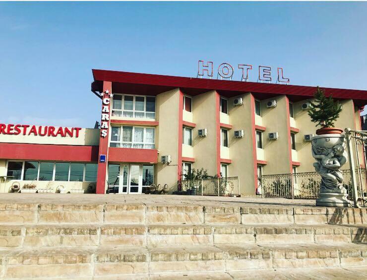 Hotel Caras Oravita Exterior foto